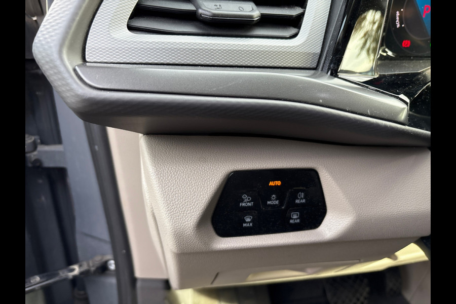 Volkswagen Multivan 1.4 eHybrid L2H1 Life Business 6 persoons / automaat