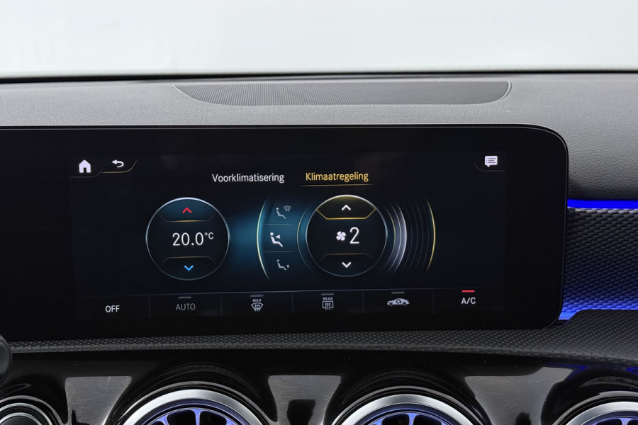 Mercedes-Benz A-Klasse 250 e Business Solution AMG Limited (PANORAMADAK, SFEERVERLICHTING, BURMEISTER, CAMERA, SFEERVERLICHTING, STOELVERWARMING)