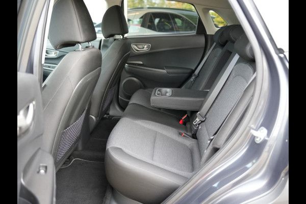 Hyundai Kona EV Fashion 64 kWh | warmtepomp | Cruise control adaptief met stop&go | Climate Control |