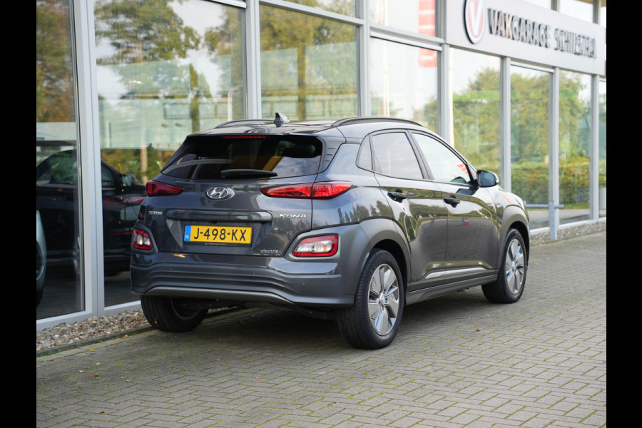 Hyundai Kona EV Fashion 64 kWh | warmtepomp | Cruise control adaptief met stop&go | Climate Control |