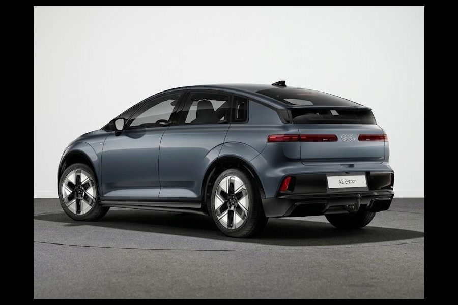 Audi A2 e-tron S edition e-tron 140 kW / 190 PK | Techniekpakket | Trekhaak, elektr. wegklapbaar | Lichtpakket plus met ambient lighting | Opberg en bagagereuimtepakket |