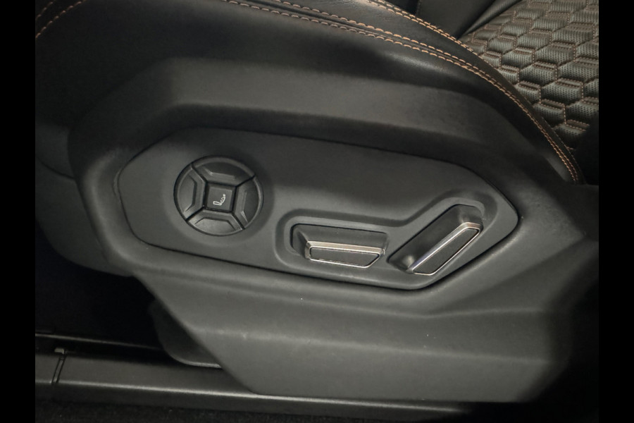 Lamborghini Urus 4.0 V8 Pano|Ceramic|B&O 3D|360 Camera|Massage