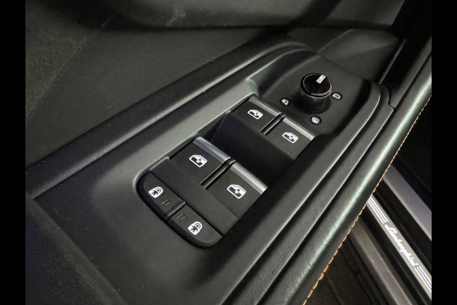 Lamborghini Urus 4.0 V8 Pano|Ceramic|B&O 3D|360 Camera|Massage