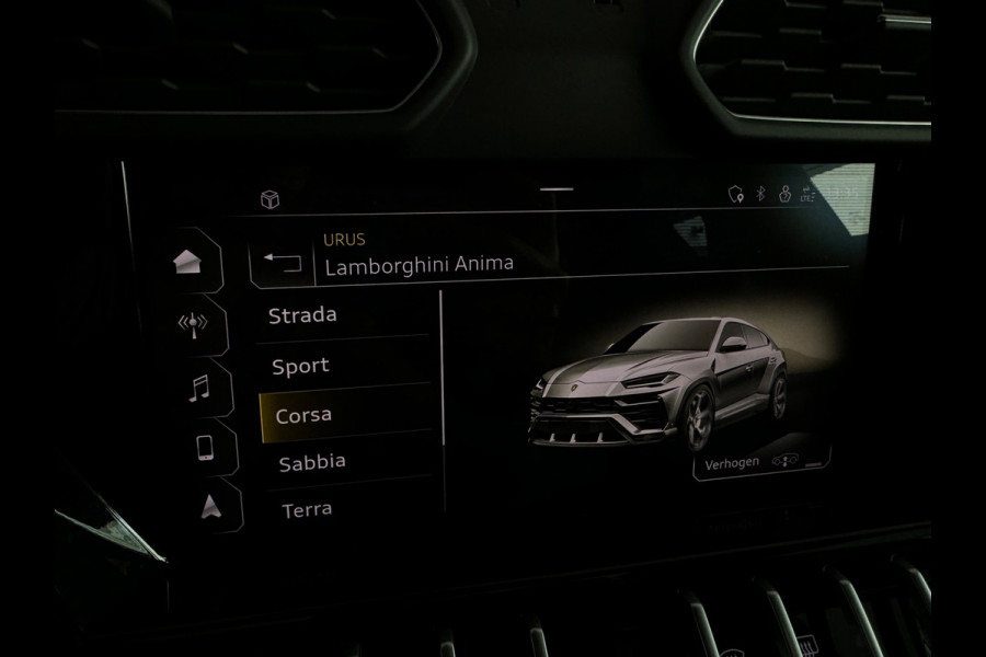 Lamborghini Urus 4.0 V8 Pano|Ceramic|B&O 3D|360 Camera|Massage
