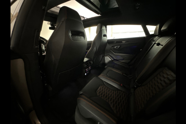 Lamborghini Urus 4.0 V8 Pano|Ceramic|B&O 3D|360 Camera|Massage