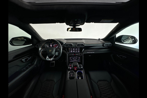 Lamborghini Urus 4.0 V8 Pano|Ceramic|B&O 3D|360 Camera|Massage