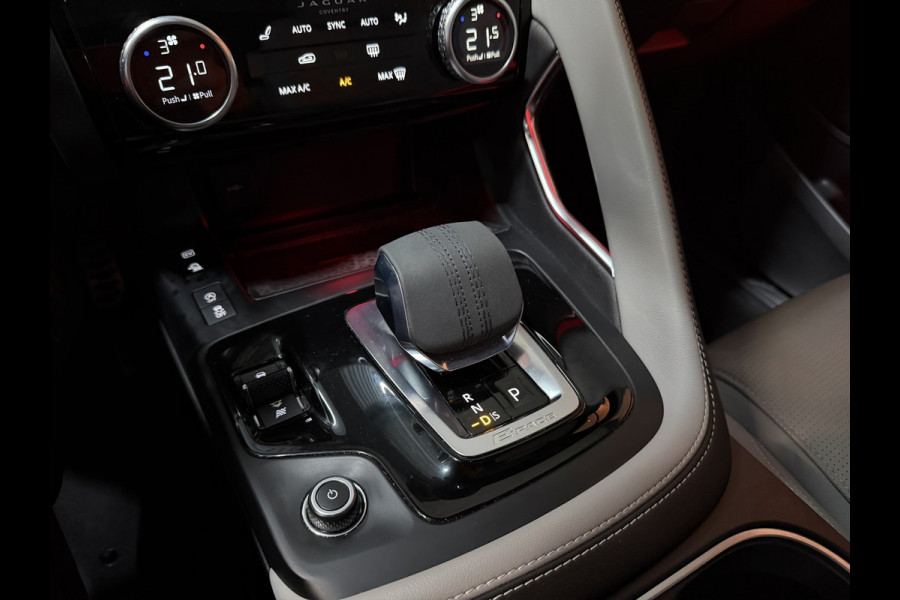 Jaguar E-Pace 1.5 P300e AWD R-Dynamic SE AWD 309PK Garantie|Pano|360°|Leder|Memory|CarPlay|Garantie