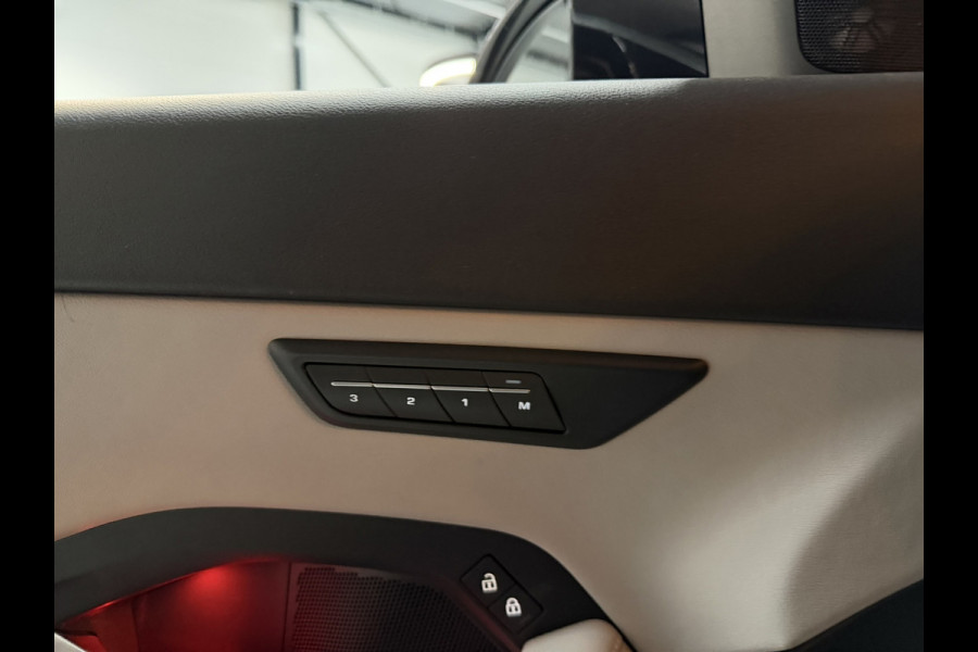 Jaguar E-Pace 1.5 P300e AWD R-Dynamic SE AWD 309PK Garantie|Pano|360°|Leder|Memory|CarPlay|Garantie
