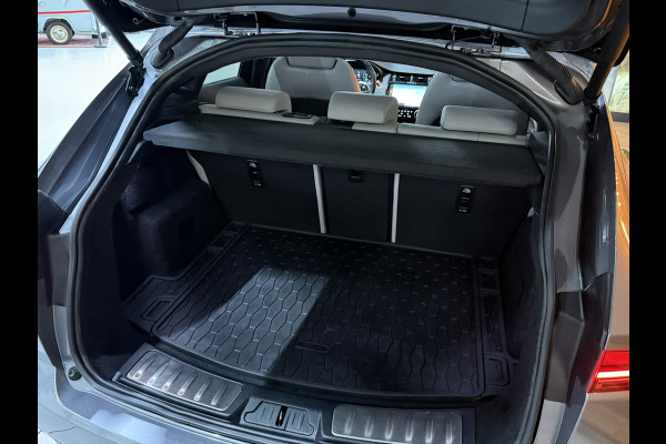 Jaguar E-Pace 1.5 P300e AWD R-Dynamic SE AWD 309PK Garantie|Pano|360°|Leder|Memory|CarPlay|Garantie