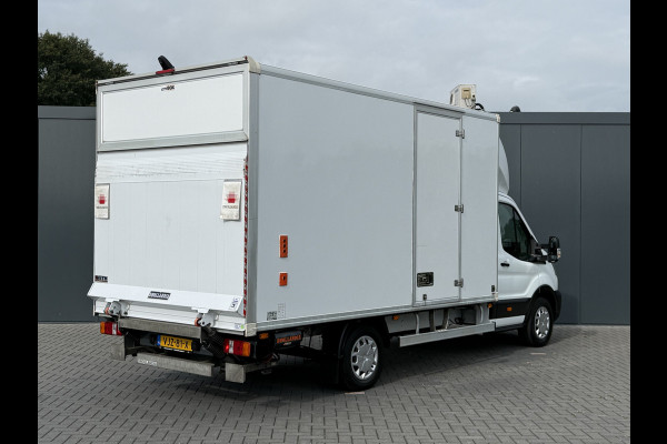 Ford Transit 2.0 TDCI 130 PK AUTOMAAT / BAKWAGEN / DHOLLANDIA LAADKLEP / CAMERA / AIRCO / 3-ZITS / CRUISE / ZIJDEUR