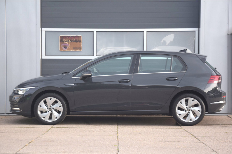 Volkswagen Golf 1.5 TSI Style HEAD-UP/AUDIO PREMIUM/CAMERA/VERWARMDE VOORSTOELEN/