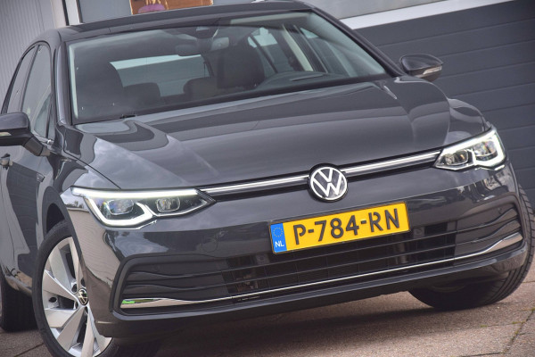 Volkswagen Golf 1.5 TSI Style HEAD-UP/AUDIO PREMIUM/CAMERA/VERWARMDE VOORSTOELEN/