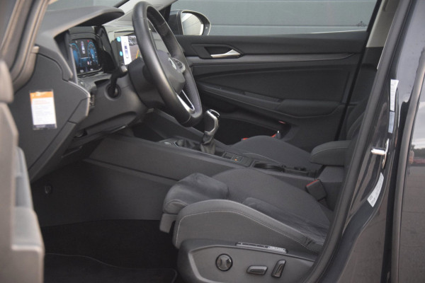 Volkswagen Golf 1.5 TSI Style HEAD-UP/AUDIO PREMIUM/CAMERA/VERWARMDE VOORSTOELEN/