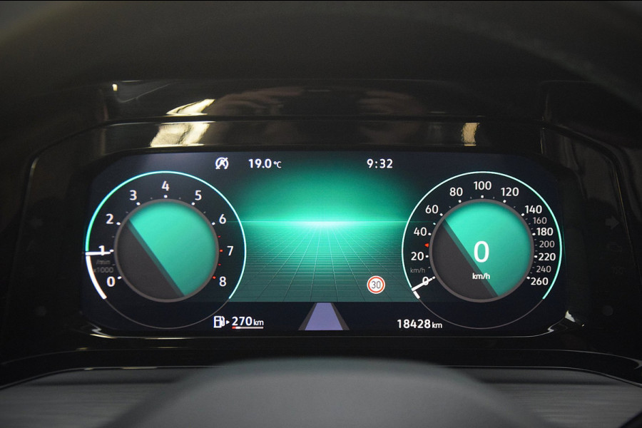 Volkswagen Golf 1.5 TSI Style HEAD-UP/AUDIO PREMIUM/CAMERA/VERWARMDE VOORSTOELEN/