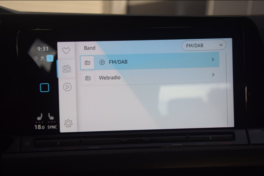 Volkswagen Golf 1.5 TSI Style HEAD-UP/AUDIO PREMIUM/CAMERA/VERWARMDE VOORSTOELEN/