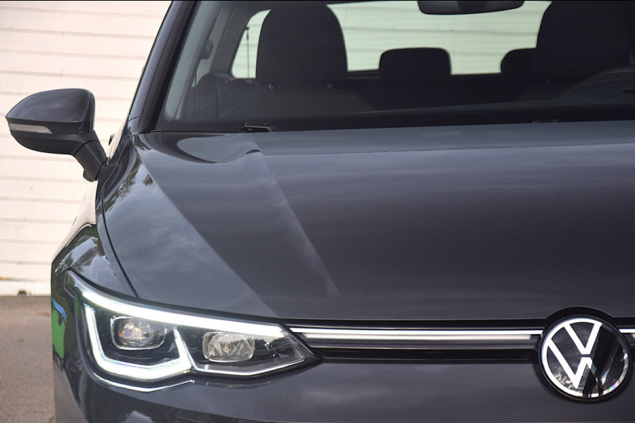 Volkswagen Golf 1.5 TSI Style HEAD-UP/AUDIO PREMIUM/CAMERA/VERWARMDE VOORSTOELEN/