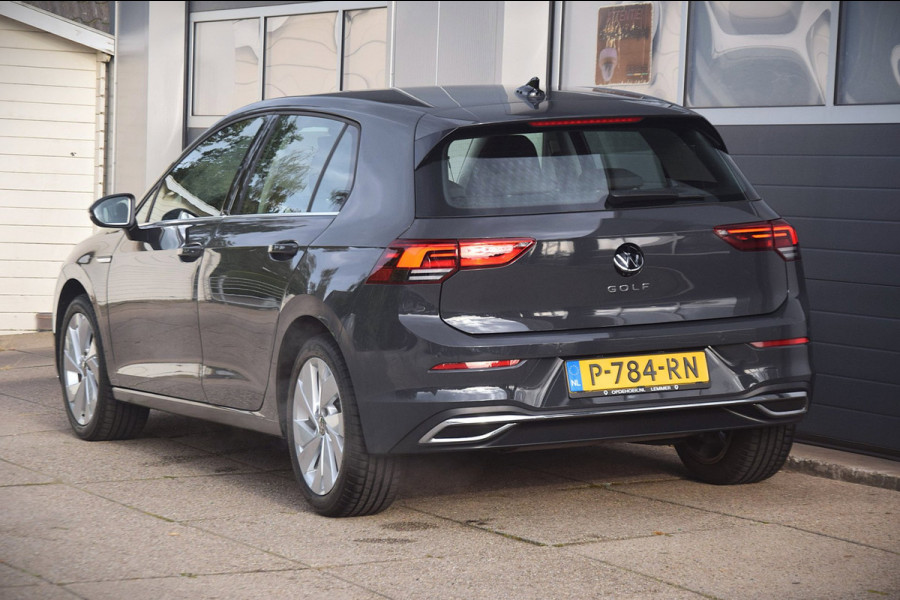 Volkswagen Golf 1.5 TSI Style HEAD-UP/AUDIO PREMIUM/CAMERA/VERWARMDE VOORSTOELEN/