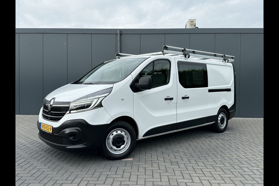 Renault Trafic 2.0 dCi 120 PK / L2H1 / 1e EIG. / IMPERIAAL / 2x SCHUIFDEUR / TREKHAAK / LED KOPLAMPEN / AIRCO / CRUISE