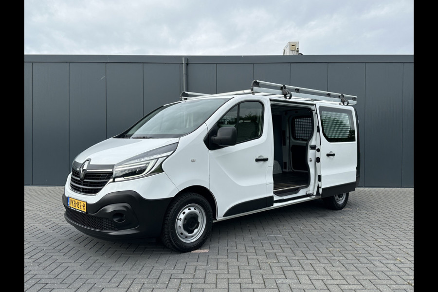 Renault Trafic 2.0 dCi 120 PK / L2H1 / 1e EIG. / IMPERIAAL / 2x SCHUIFDEUR / TREKHAAK / LED KOPLAMPEN / AIRCO / CRUISE