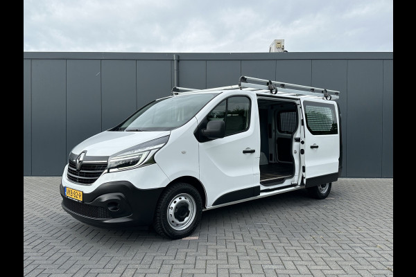 Renault Trafic 2.0 dCi 120 PK / L2H1 / 1e EIG. / IMPERIAAL / 2x SCHUIFDEUR / TREKHAAK / LED KOPLAMPEN / AIRCO / CRUISE