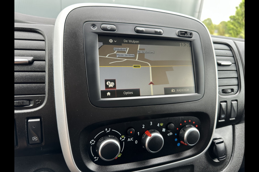 Renault Trafic 2.0 dCi 120 PK / L2H1 / 1e EIG. / IMPERIAAL / 2x SCHUIFDEUR / TREKHAAK / LED KOPLAMPEN / AIRCO / CRUISE