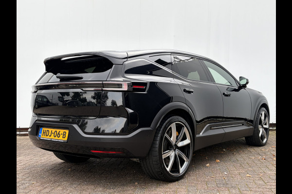 Polestar 3 Long range Dual motor 111 kWh 360° 22Inch B&W 1Eig Luchtver. Pano.dak