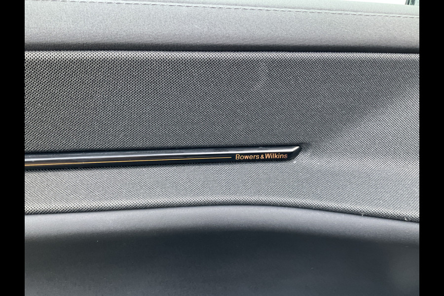 Polestar 3 Long range Dual motor 111 kWh 360° 22Inch B&W 1Eig Luchtver. Pano.dak