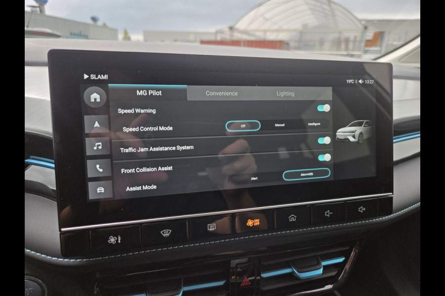 MG Mg5 electric Long Range Comfort 61 kWh NL-AUTO | NAVI | CAMERA | SOH 93,5%