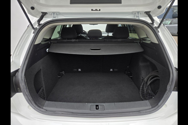 MG Mg5 electric Long Range Comfort 61 kWh NL-AUTO | NAVI | CAMERA | SOH 93,5%