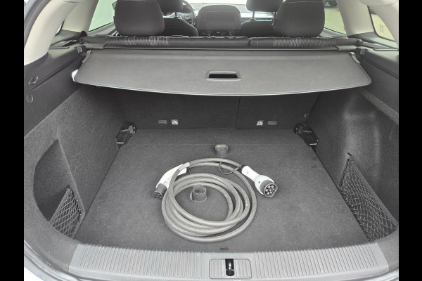 MG Mg5 electric Long Range Comfort 61 kWh NL-AUTO | NAVI | CAMERA | SOH 93,5%