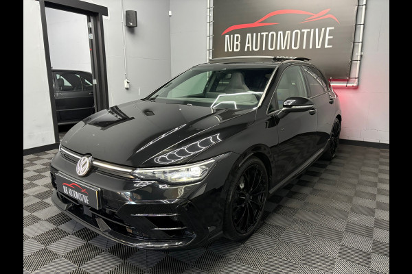 Volkswagen Golf 2.0 TSI 4M R Black Edition