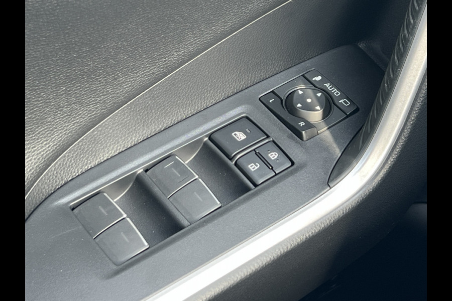 Toyota RAV4 2.5 Plug-in Hybrid AWD Style | Trekhaak | HUD | Camera | LED | Carplay