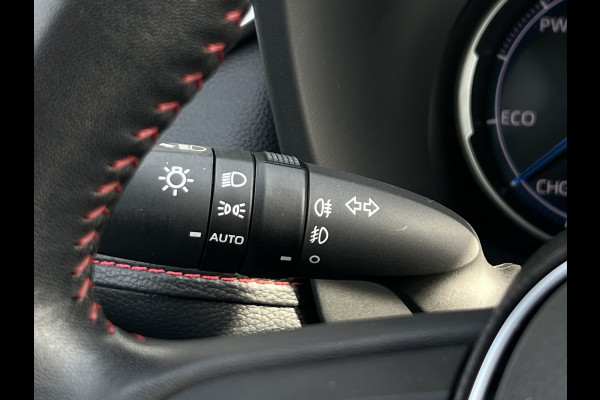 Toyota RAV4 2.5 Plug-in Hybrid AWD Style | Trekhaak | HUD | Camera | LED | Carplay