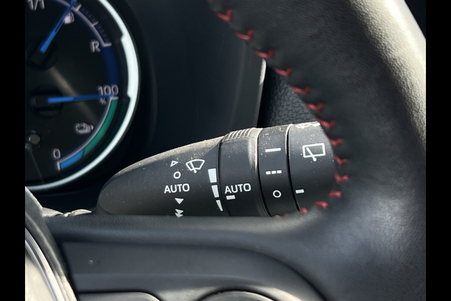 Toyota RAV4 2.5 Plug-in Hybrid AWD Style | Trekhaak | HUD | Camera | LED | Carplay