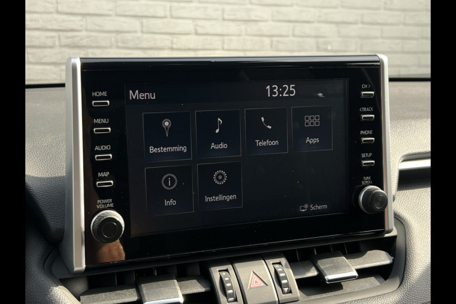 Toyota RAV4 2.5 Plug-in Hybrid AWD Style | Trekhaak | HUD | Camera | LED | Carplay