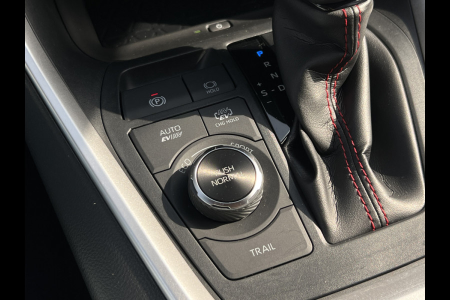 Toyota RAV4 2.5 Plug-in Hybrid AWD Style | Trekhaak | HUD | Camera | LED | Carplay
