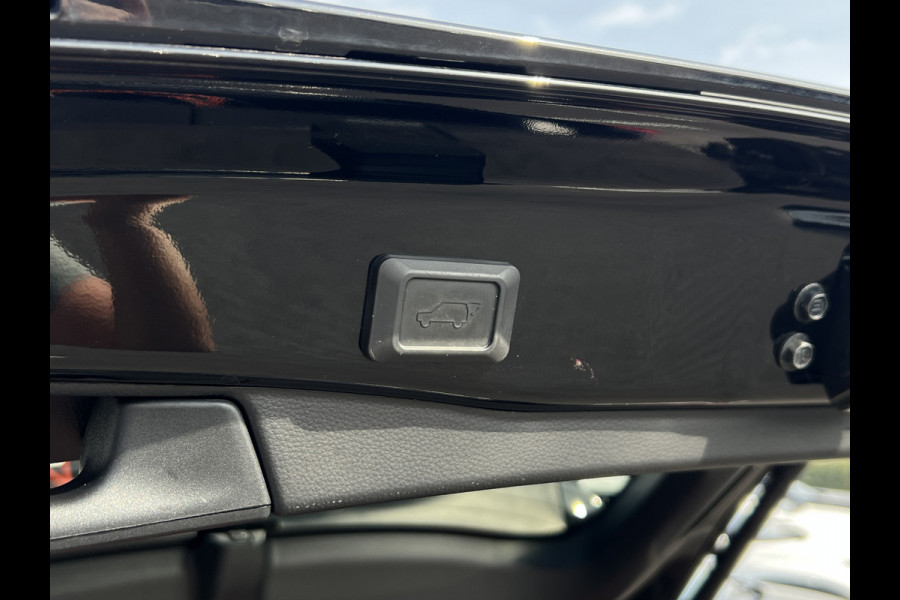 Toyota RAV4 2.5 Plug-in Hybrid AWD Style | Trekhaak | HUD | Camera | LED | Carplay