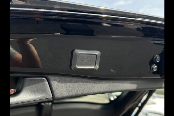 Toyota RAV4 2.5 Plug-in Hybrid AWD Style | Trekhaak | HUD | Camera | LED | Carplay