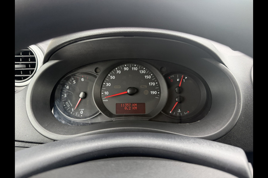 Renault Kangoo 1.5 Blue dCi / L1H1 / 1e EIG. / UNIEK 11.357 KM!! / AIRCO / CRUISE / TREKHAAK / NAVIGATIE