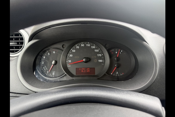 Renault Kangoo 1.5 Blue dCi / L1H1 / 1e EIG. / UNIEK 11.357 KM!! / AIRCO / CRUISE / TREKHAAK / NAVIGATIE
