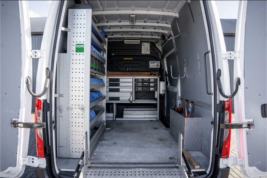Mercedes-Benz Sprinter 311 CDI RWD L2H2 | Volledig Ingericht | Mbux | Camera | Climatronic