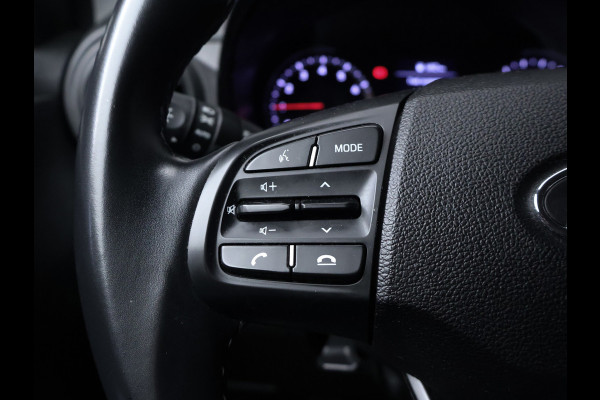 Hyundai i10 1.0 Comfortline Sport (APPLE CARPLAY,NAVI,PDC,CRUISE,LED,GETINT,TREKHAAK,SPORTSTOELEN,NETTE STAAT)