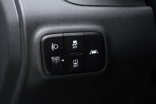 Hyundai i10 1.0 Comfortline Sport (APPLE CARPLAY,NAVI,PDC,CRUISE,LED,GETINT,TREKHAAK,SPORTSTOELEN,NETTE STAAT)