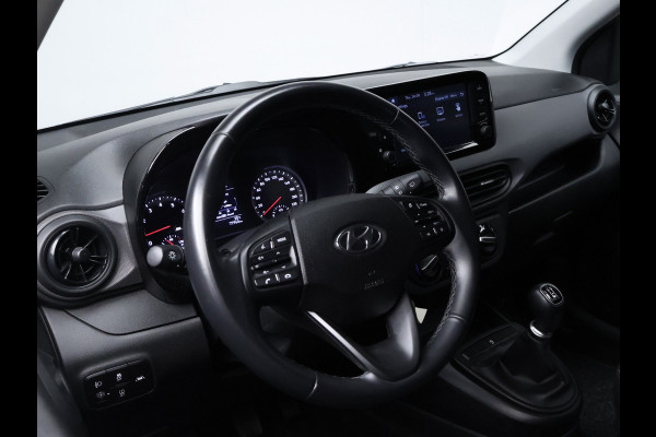 Hyundai i10 1.0 Comfortline Sport (APPLE CARPLAY,NAVI,PDC,CRUISE,LED,GETINT,TREKHAAK,SPORTSTOELEN,NETTE STAAT)