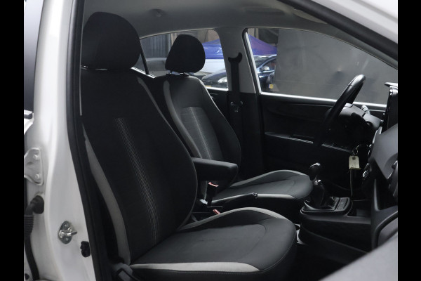 Hyundai i10 1.0 Comfortline Sport (APPLE CARPLAY,NAVI,PDC,CRUISE,LED,GETINT,TREKHAAK,SPORTSTOELEN,NETTE STAAT)
