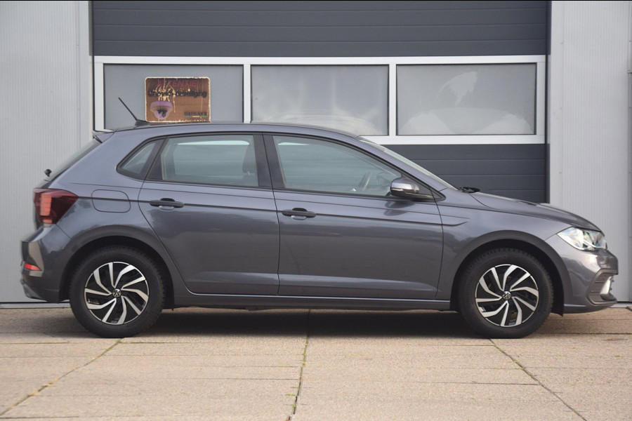 Volkswagen Polo 1.0 TSI Life STUURHULP/DRAADLOZE LADER/VERKEERSBORD DETECTIE