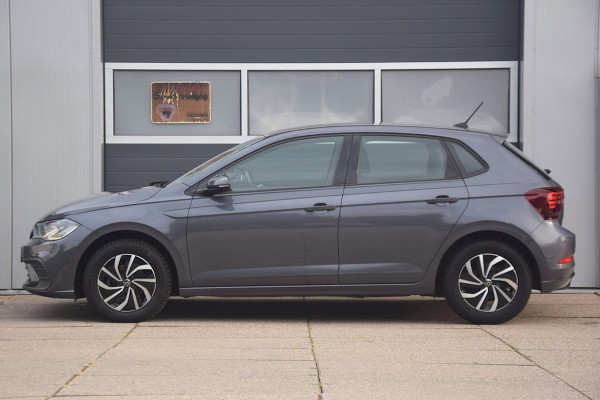 Volkswagen Polo 1.0 TSI Life STUURHULP/DRAADLOZE LADER/VERKEERSBORD DETECTIE