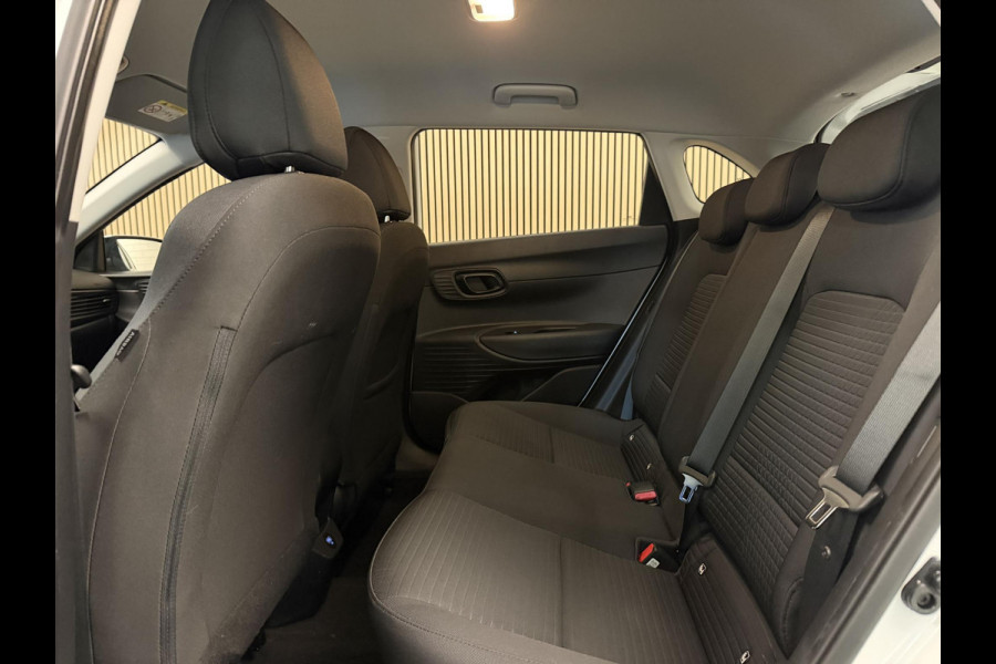 Hyundai i20 1.0 T-GDI 100PK Aut. Advanced | LED | Carplay | Camera | Stoel- & Stuurverw. | Incl. garantie