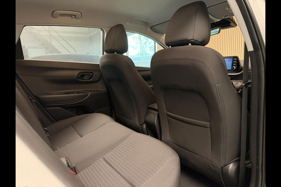 Hyundai i20 1.0 T-GDI 100PK Aut. Advanced | LED | Carplay | Camera | Stoel- & Stuurverw. | Incl. garantie