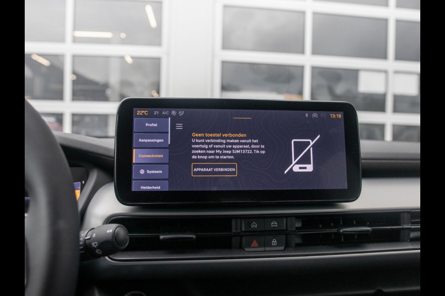 Jeep Avenger 1.2 e-Hybrid Summit | Infotainment&Conv. Pack | Winter Pack | Bicolore
